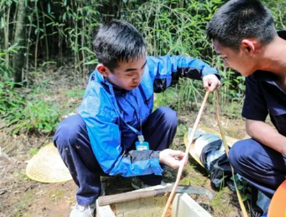 Water level meter tapes are used for water measurement